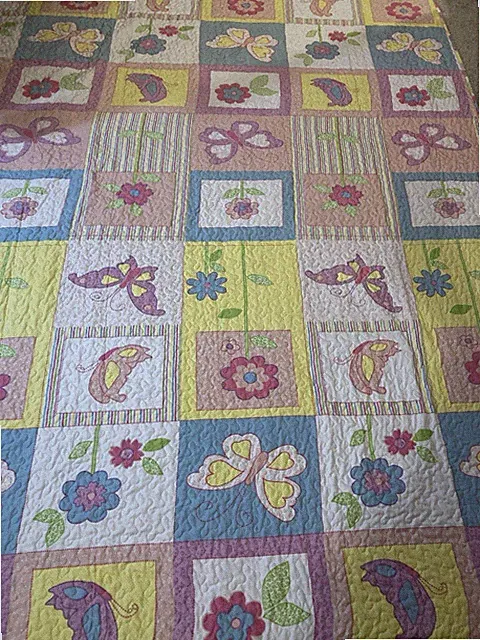 for home coverlet set 86”L x 64”W butterfly flowers 1 quilt 1 sham