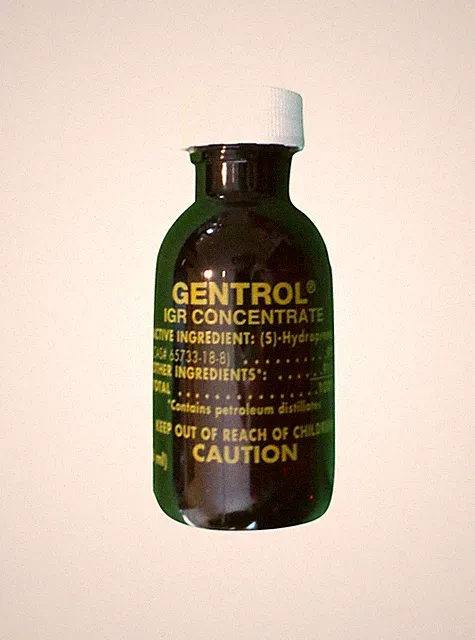Gentrol IGR Concentrate - Insect Grown Regulator Roaches Bed Bugs - 1 oz