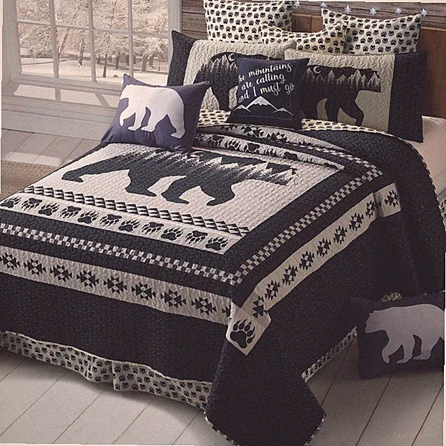 Virah Bella - Moon Bear - Lightweight Reversible Quilt Set w/ Matching Shams
